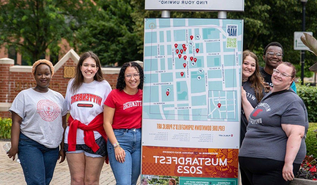 Wittenberg Students Downtown Springfield