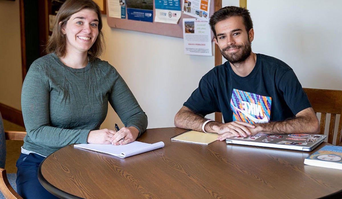 Guille del Rio Gonzalez '24 and Professor Kelley Annesley