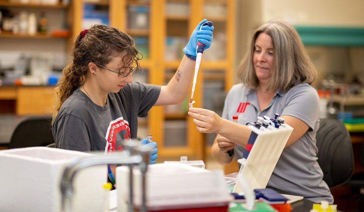 Hannah Marcin ‘24 and Professor Michelle McWhorter